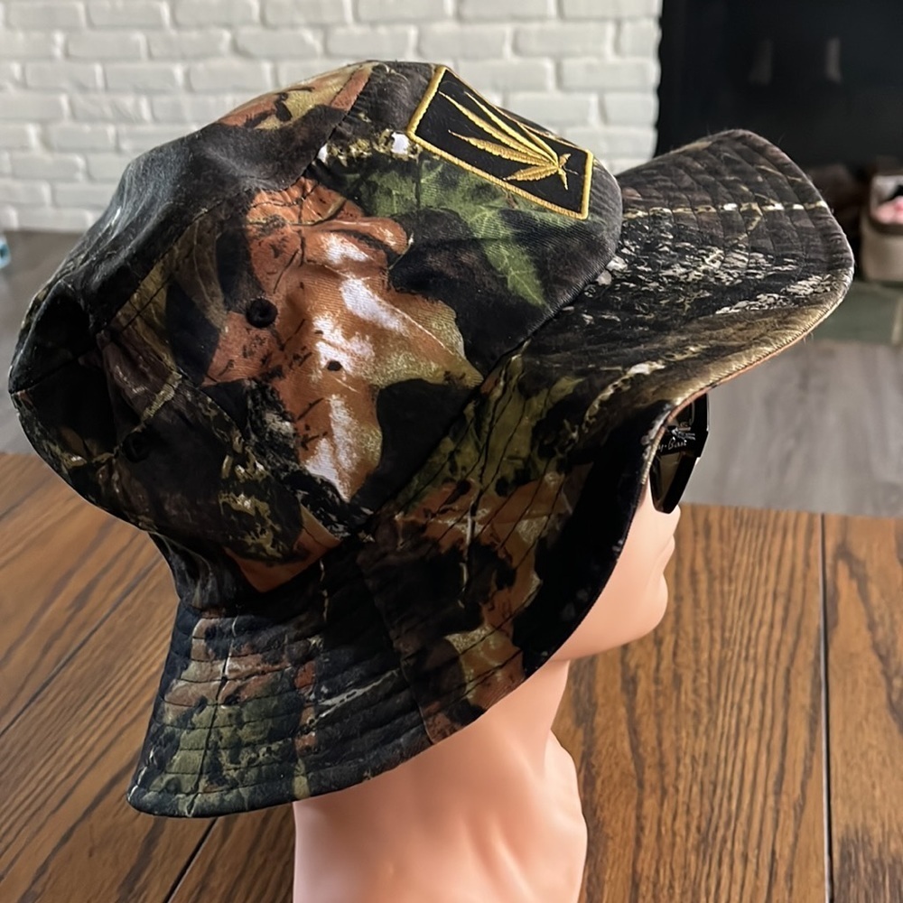 Bucket hat with leaf💙 - Picture 3 of 3